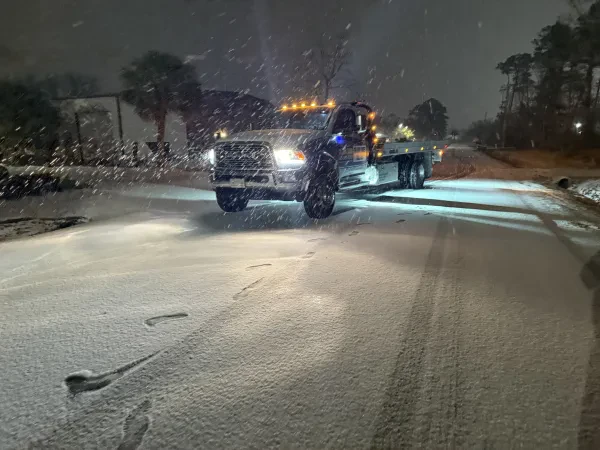 collision towing and recovery - photo 4