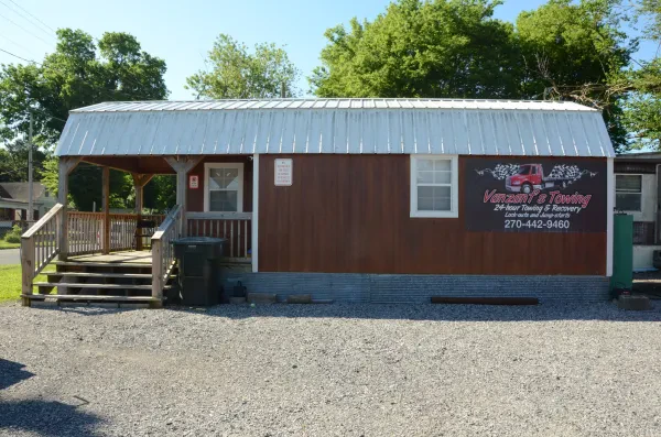Vanzant's Towing - photo 4