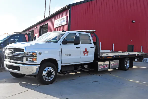 Alvey's Towing & Recovery LLC - photo 3