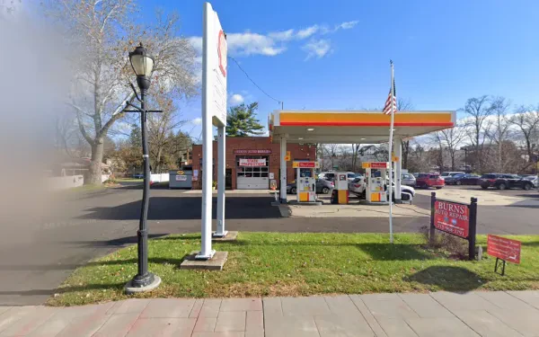 Burns Auto Repair - photo 4