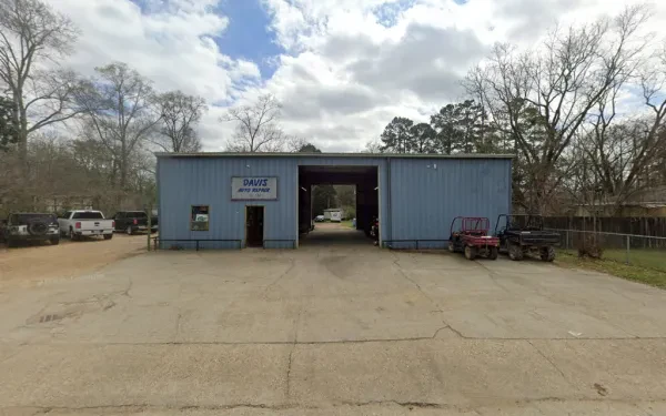 Davis Auto Repair - photo 4