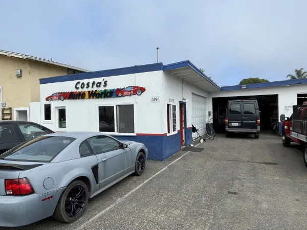 Costa's Auto Works - photo 2