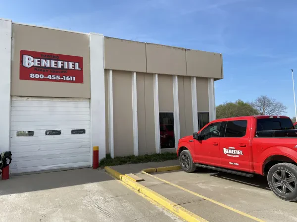 Benefiel Towing & Truck Repair - photo 4
