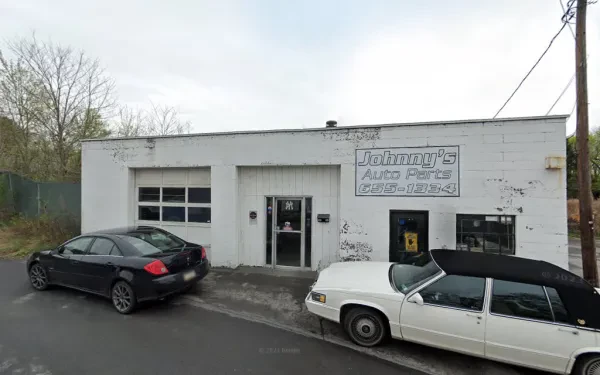 Johnny's Auto Parts - photo 3