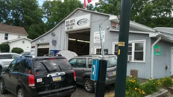 Old Joe's Services Center - photo 3