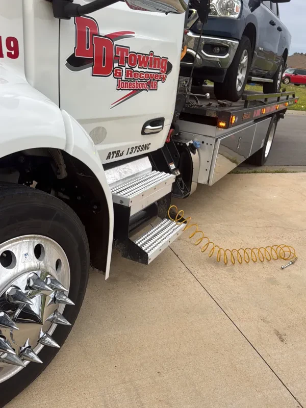 DD Towing & Recovery - photo 2
