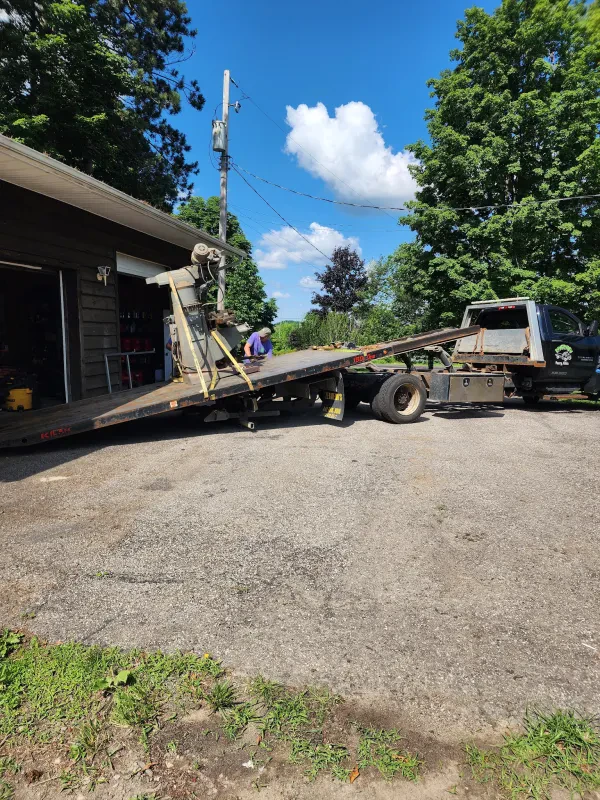 Riverview Towing and Transport - photo 2