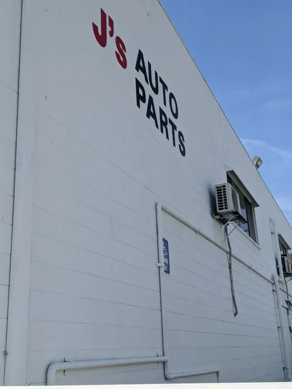 J's Auto Parts - photo 2