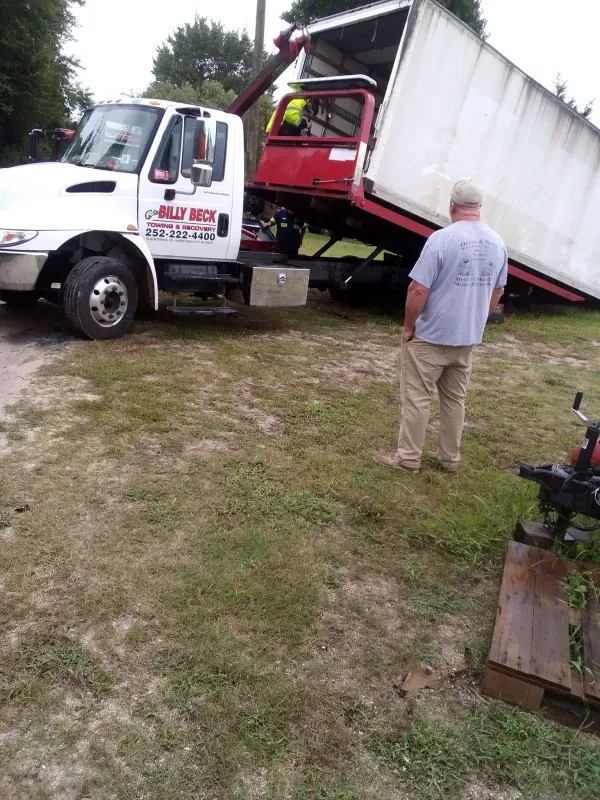 Billy Becks Towing and Recovery 24hr Service - photo 3