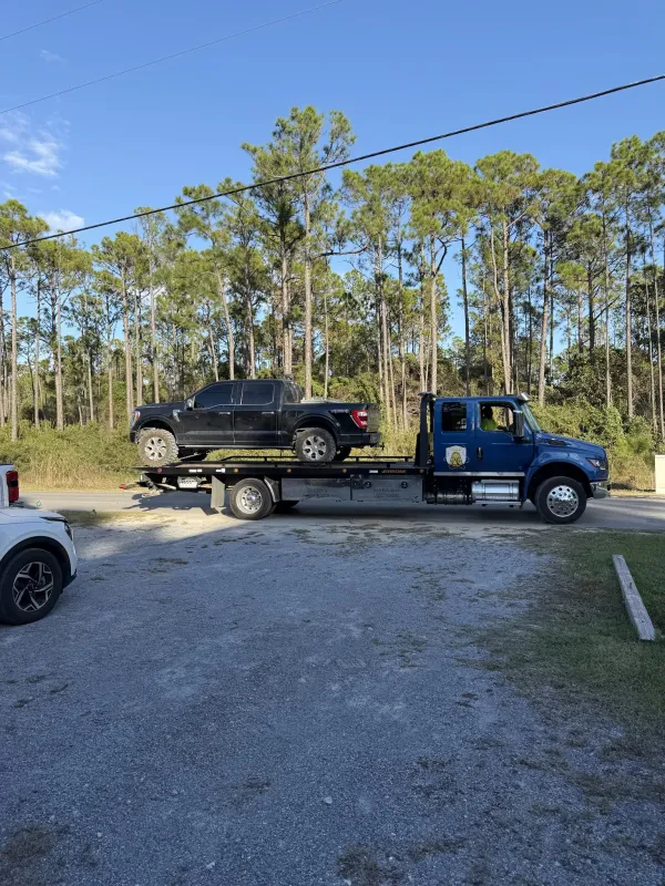 El Sankary Towing LLC - photo 2