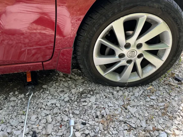 C&B Roadside Assistance and tow - photo 4
