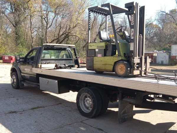 Angelo's Towing and Recovery - photo 3