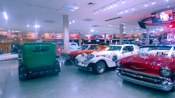 Gateway Classic Cars - photo 2
