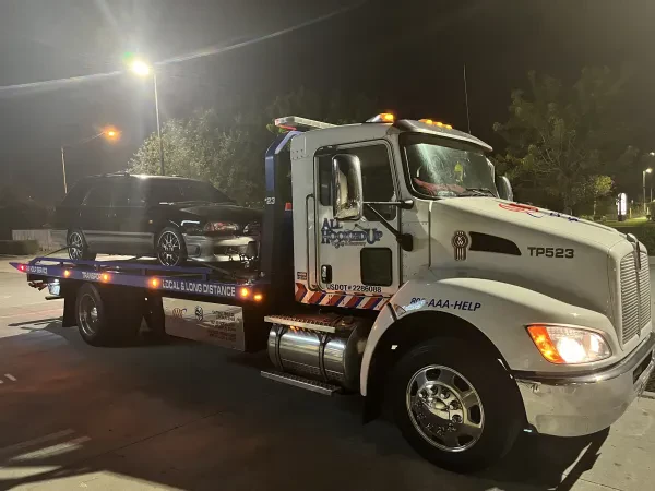 All Hooked Up Towing - photo 4