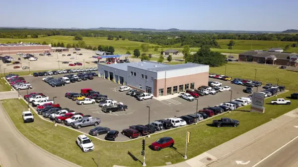 Galena Chrysler - photo 4