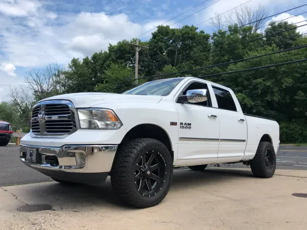 Kyle Carr Tire & Auto Service - photo 4