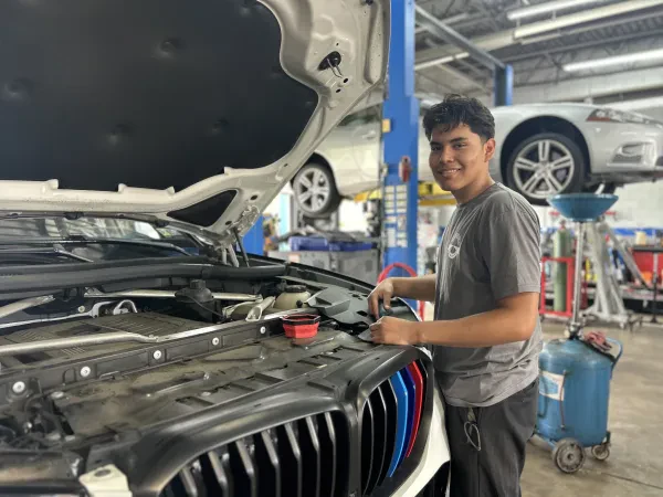 Glenwood Foreign Car - Auto Repair in Yardley PA - photo 4