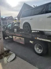 Rapid Response Towing & Recovery