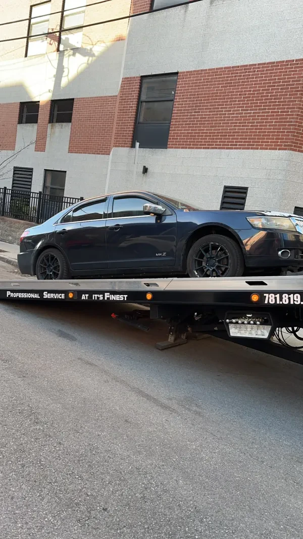 Rapid Response Towing & Recovery - photo 4
