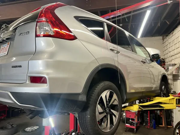 Waltham Auto Service Center - photo 4