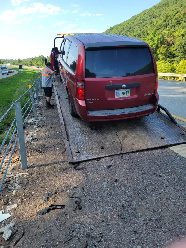 Welsh's Towing and Repair - photo 4