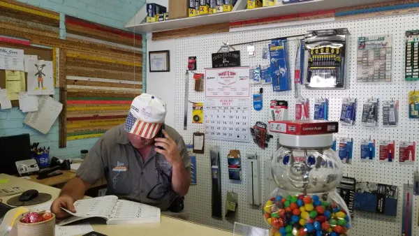 Trader’s Auto Parts & More - photo 2