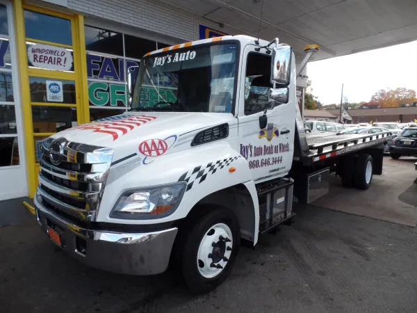 Jay's Auto Sales, Repair & Towing - photo 2