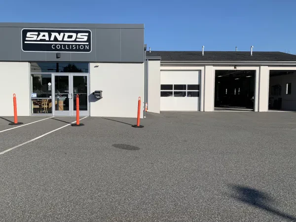 Sands Collision Center - photo 4