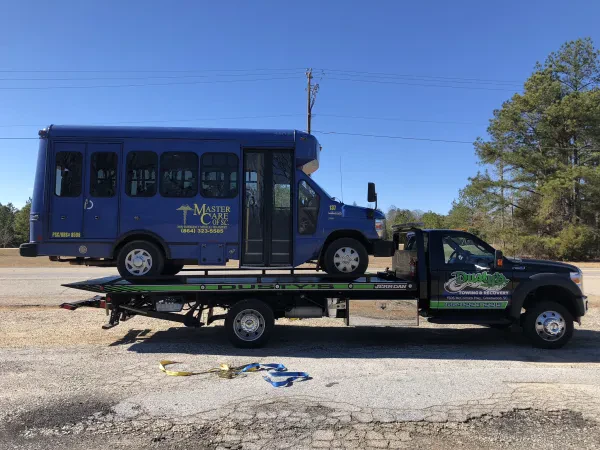 Dustys Towing - photo 2