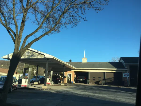 Hendricks & Sons Auto Center - photo 2
