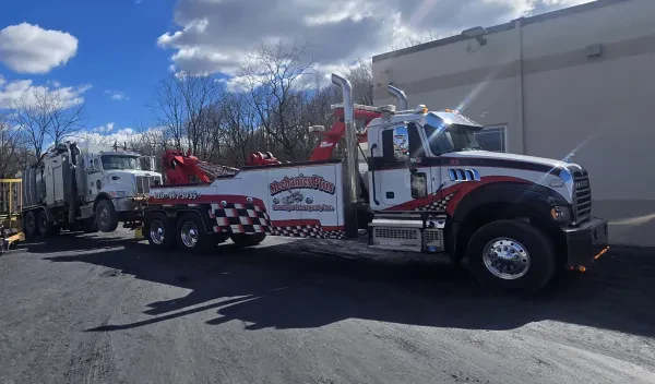 Mechanics Plus Towing - photo 3
