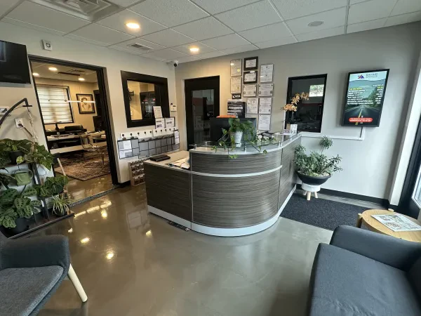 Safari Automotive Sales and Service - photo 2
