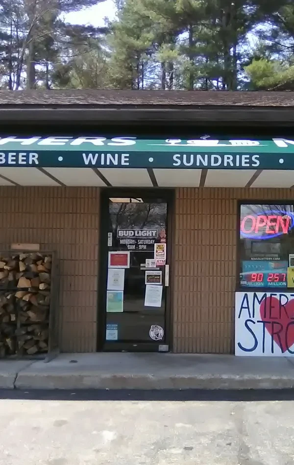 Lanpher's Market & West Sterling Garage - photo 4