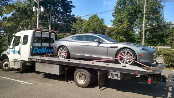 DeMauro Towing - photo 3