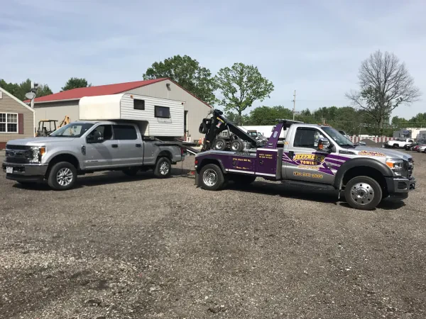 Jeffrey's Towing Inc - photo 2