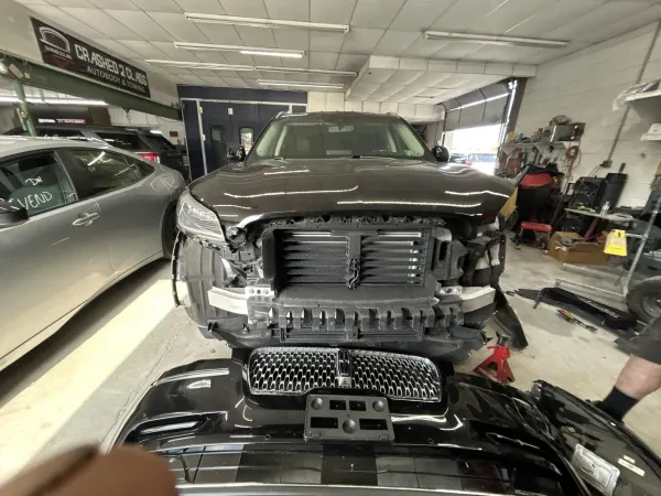 Crashed2Class Auto Body - photo 3