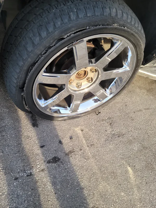 Ray's Automotive - photo 2