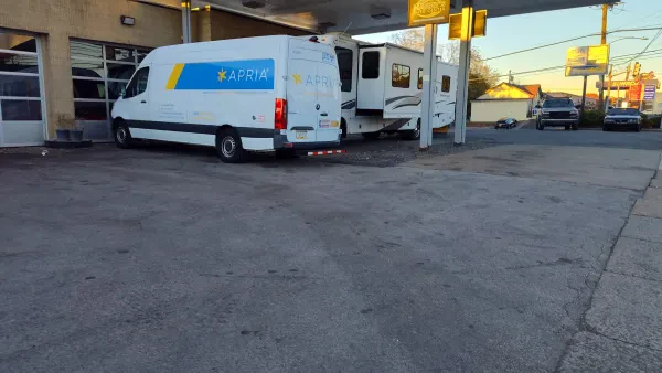 Harry's Auto Services Center - photo 2