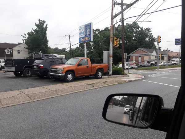 Harry's Auto Services Center - photo 3