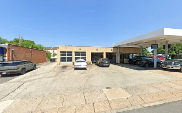 Harry's Auto Services Center - photo 4