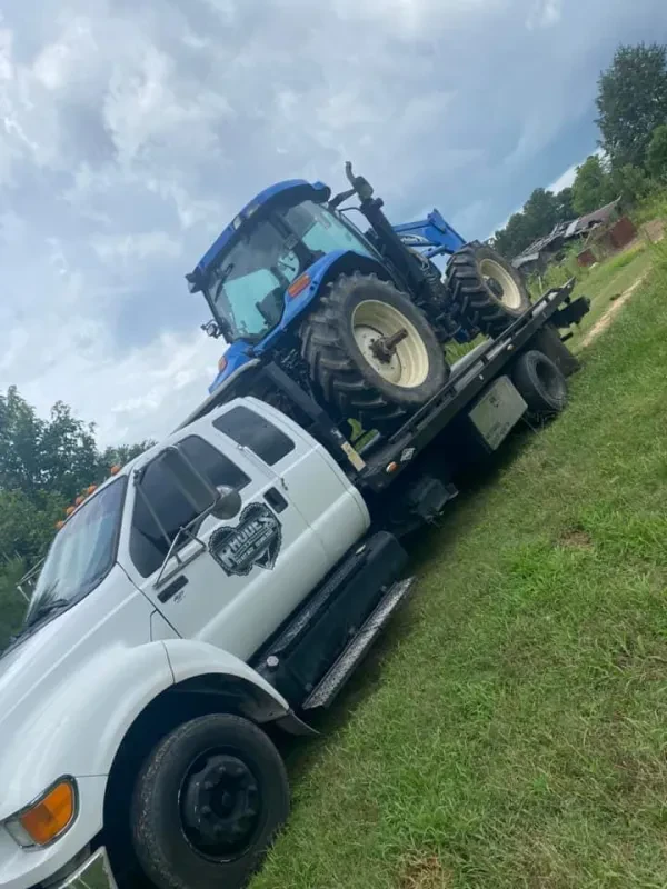 Rhodes Towing & Transport LLC - photo 4