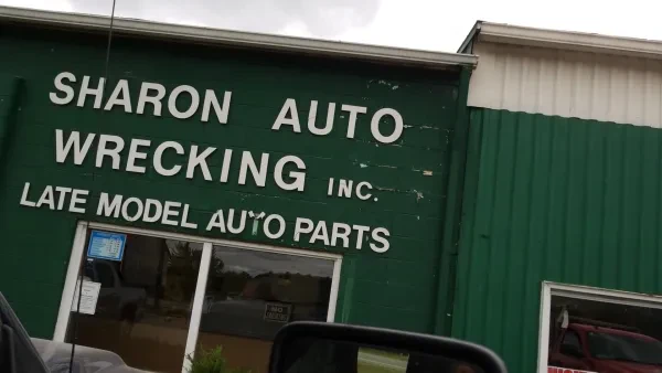 Sharon Auto Wrecking - photo 4