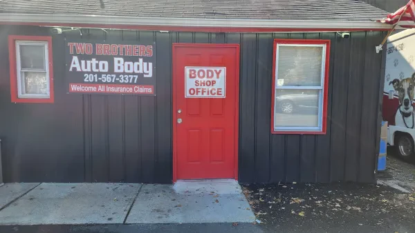 Two Brothers Auto Body - photo 4
