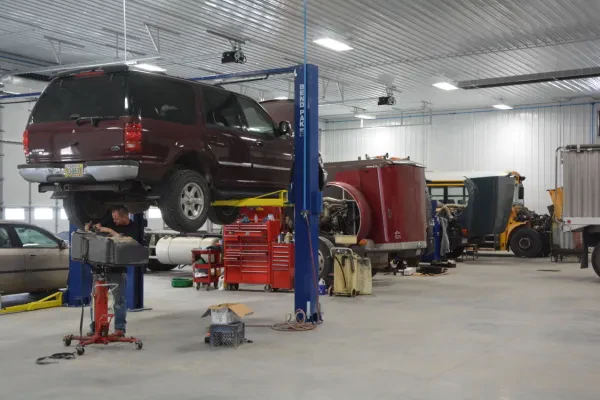 Auto Repair Plus - photo 2