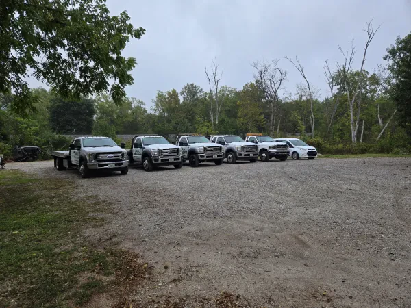 J & A Towing - photo 4
