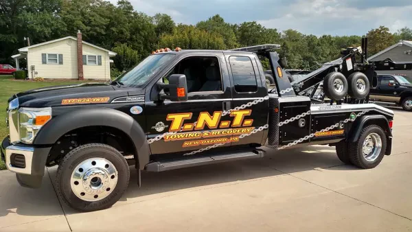 TNT Towing and Recovery - photo 2