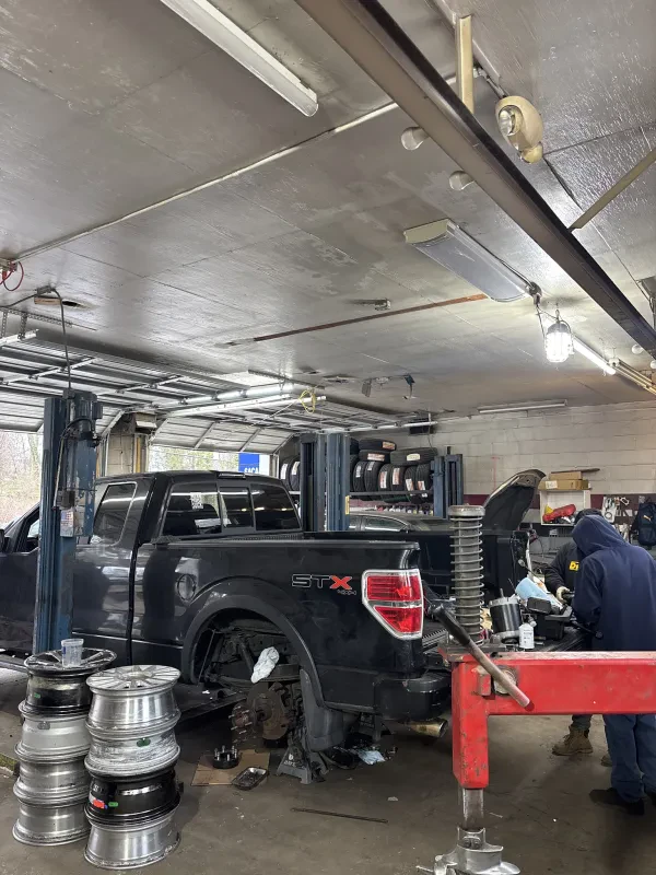 Tony's Auto Repair Towing & NEW - Used Tires - photo 4