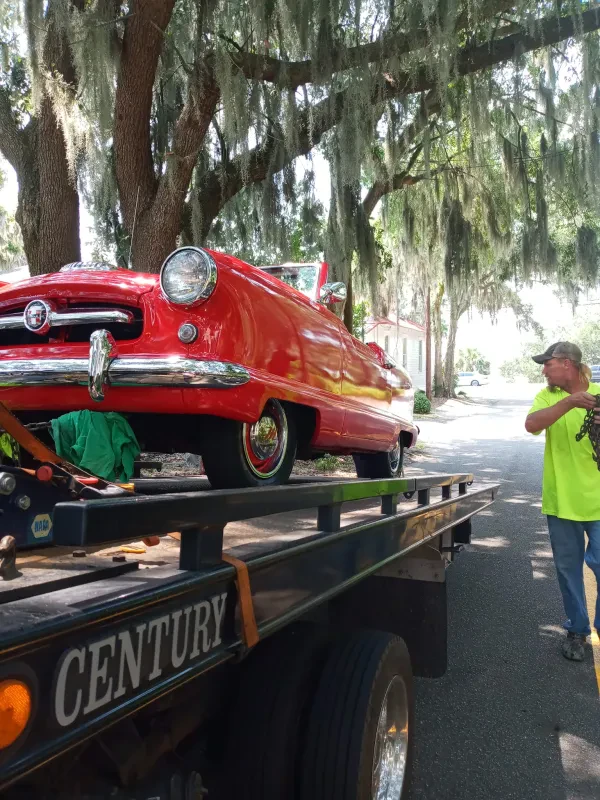 Hubba Bubba Towing Service - photo 3