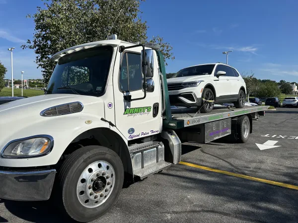 Arndt's Towing & Recovery - Heavy Duty - photo 2