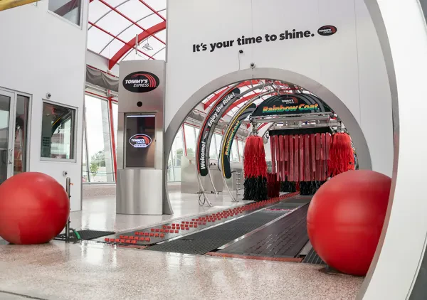 Tommy's Express® Car Wash - photo 3